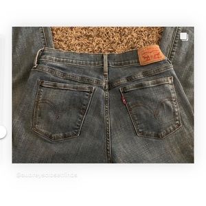 BEST LEVI JEANS